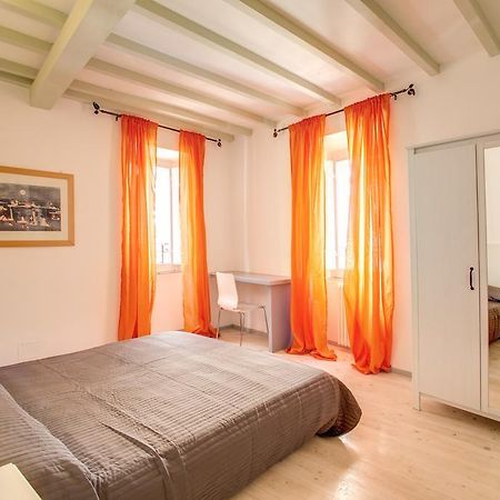 Three Bedroom Apartment Campo Dei Fiori Rom Rum bild