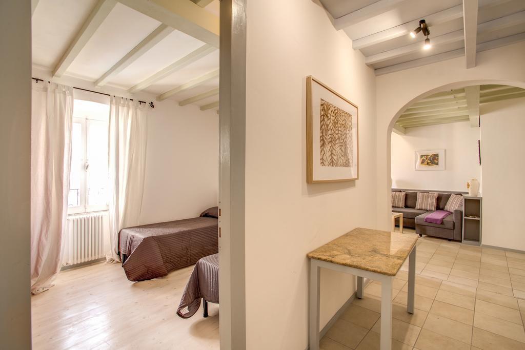 Three Bedroom Apartment Campo Dei Fiori Rom Exteriör bild